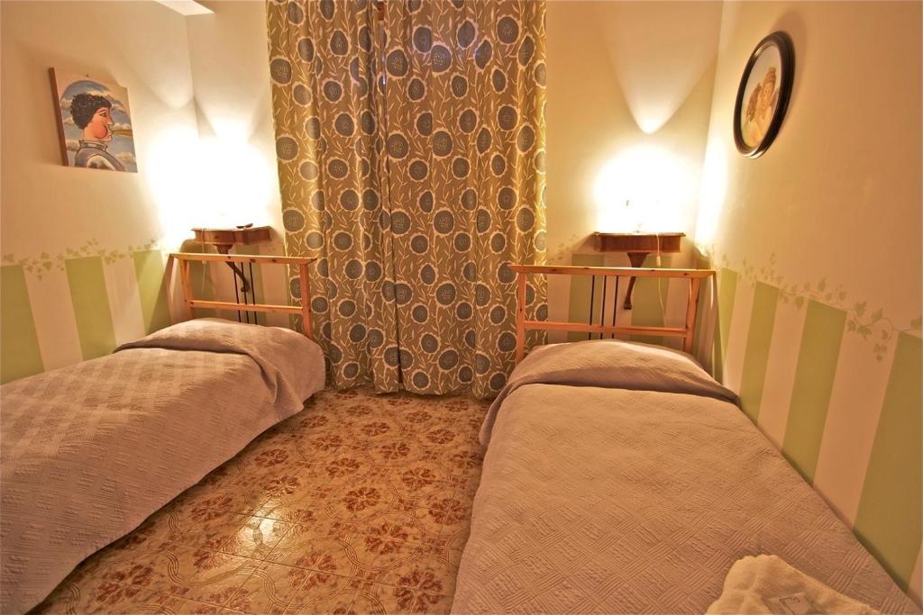 Affittacamere La Casa Di Elide Arezzo Zimmer foto